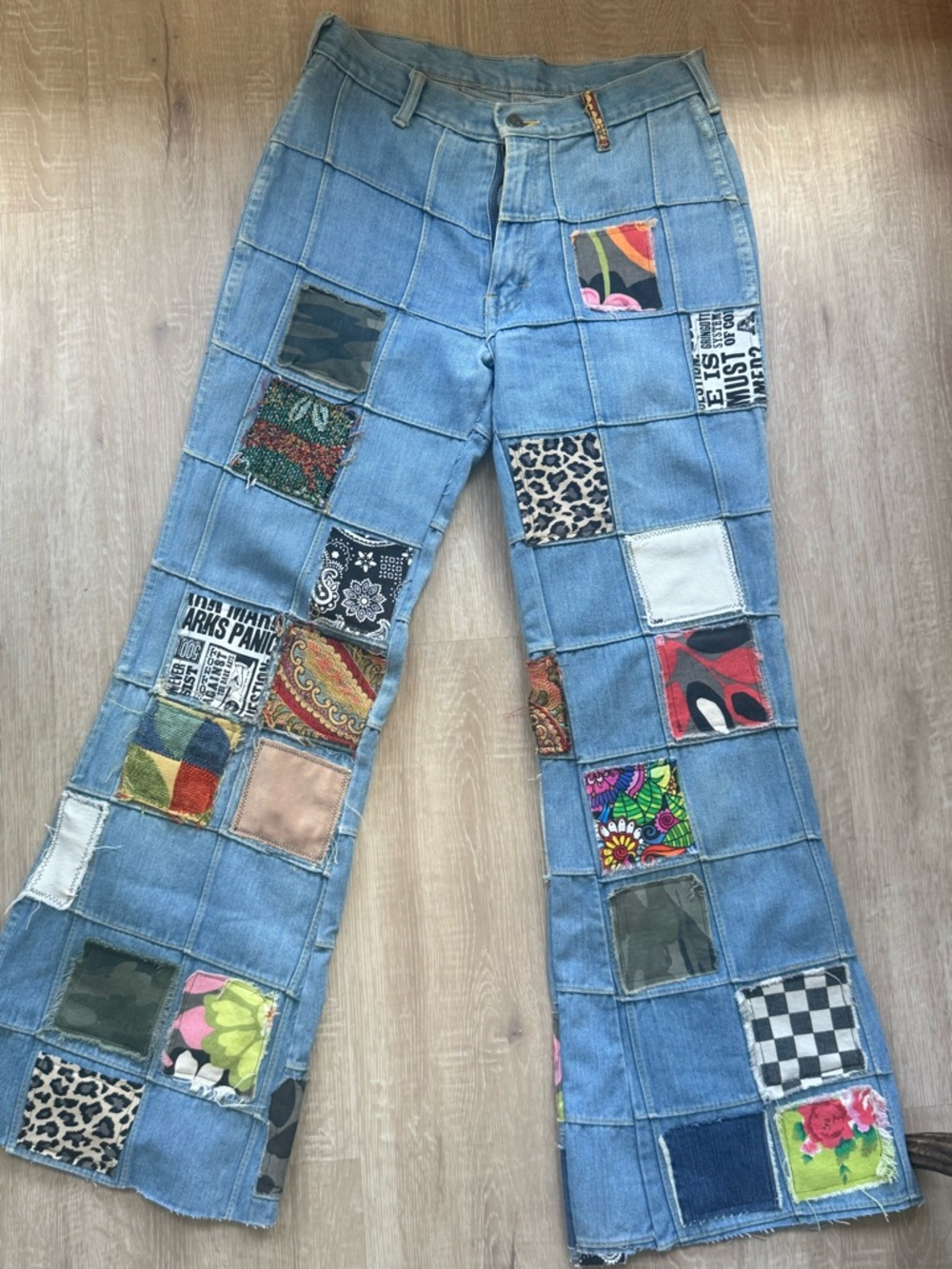 Light Blue Patchwork Wide-Leg Jeans with Multicolor Accents